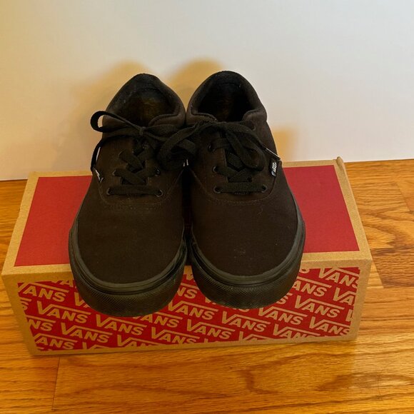 Vans Doheny Black Youth 7 - Women's 8.5 - Picture 2 of 9